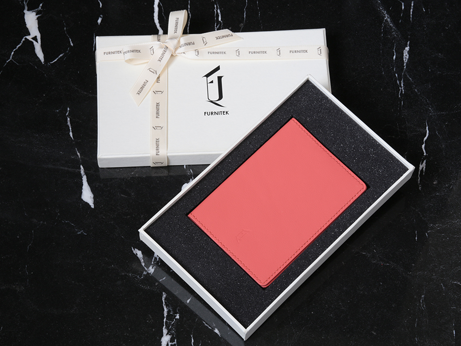Обложка кожаная на паспорт FURNITEK модель FG-0202511 в подарочной коробке