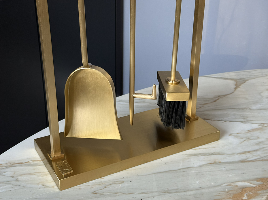 Каминный набор FURNITEK FG-05029 матовая латунь