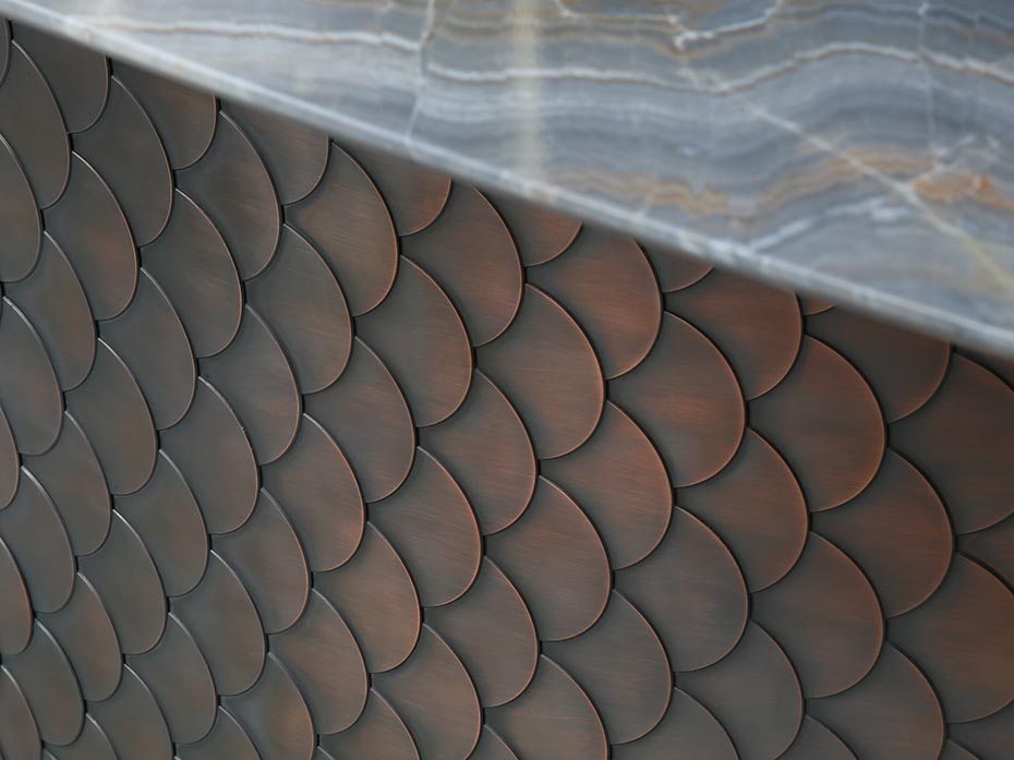 Стол обеденный овальный лодка Ar-Deco Furnitek FG-053 цвет столешницы Calacatta Cielo