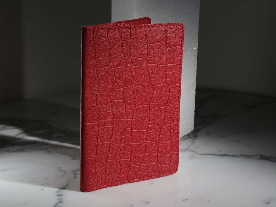 Обложка на паспорт FURNITEK модель FG-02013 из натуральной кожи