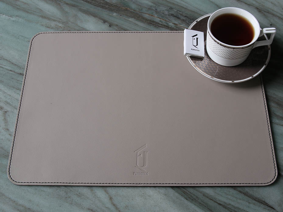 Сервировочная салфетка FURNITEK FG-03005 на стол из натуральной кожи и замши прямоугольная 410х290мм