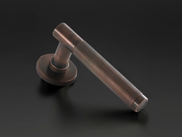 Дверная ручка на розетке Frank Allart nw1203492 античная медь