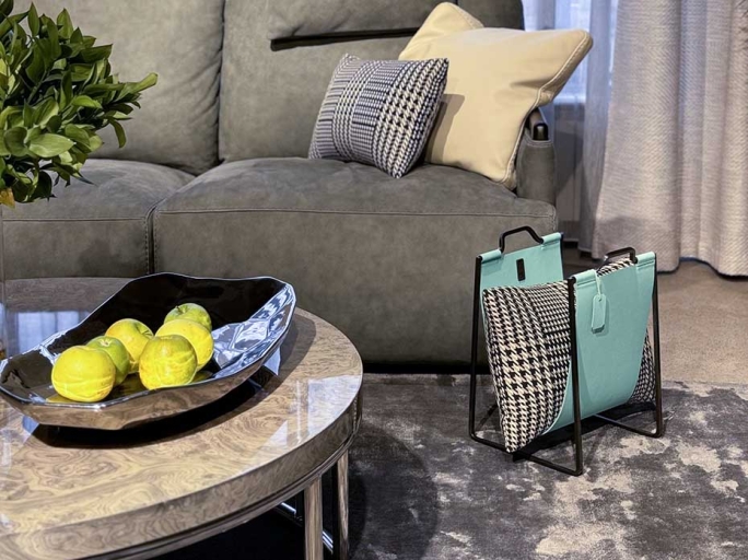 Подставка под сумки FG-135 чернёная латунь полировка