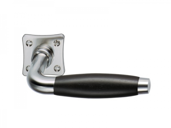 Дверная ручка на розетке P.Bisschop Модерн Арт 1910/61/62 матовый хром
